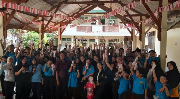 Sasar SLB Negeri 1 Denpasar, FH Unmas Denpasar Gandeng FKG Laksanakan PKM Unggulan Prodi Hukum