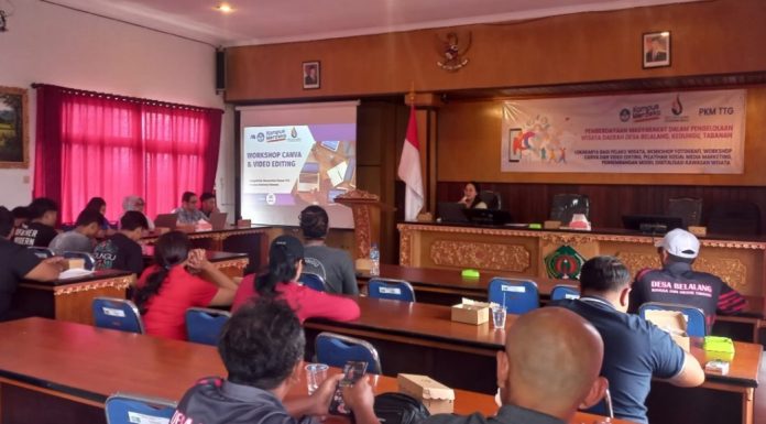 Kuatkan Fondasi Layanan Pariwisata Berbasis Digital, Tim Dosen ITB STIKOM Bali Lakukan Pelatihan Teknologi bagi Pelaku Wisata di Desa Belalang