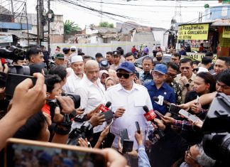 Turun Langsung ke Lokasi Penggusuran Klaster di Kabupaten Bekasi, Menteri Nusron Tegaskan Kehadiran Negara