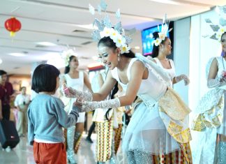 Parade Balinese Cupid Hingga Pembagian Cokelat, Cara Bandara I Gusti Ngurah Rai Meriahkan Valentine