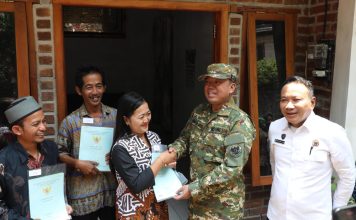 Serahkan 965 Sertipikat Konsolidasi Tanah di Jawa Tengah, Menteri Nusron: Tanah Harus Punya Fungsi Sosial