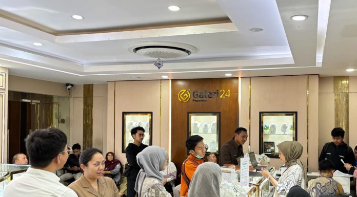 Lebaran Usai, Emas Pegadaian Galeri 24 se Kanwil Bali Nusra Laris Manis Diburu Masyarakat