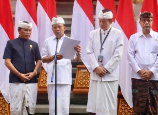 Ratusan UMKM Boleh Jualan di Area Bencingah Pura Agung Besakih, Gubernur Koster Prioritas Produk Lokal Bali