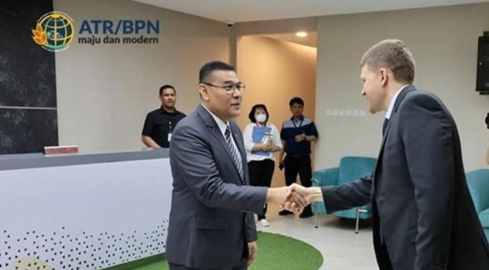 Wamen Ossy Terima Audiensi Delegasi Kantor Kepresidenan Federasi Rusia