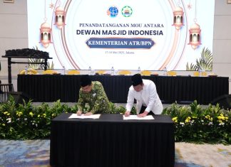 Teken MoU dengan DMI, Menteri Nusron Berkomitmen Tuntaskan Sertipikasi Tanah Wakaf dalam Lima Tahun