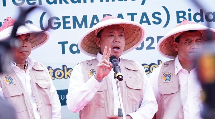 Dukung Program 3 Juta Rumah dan Sekolah Rakyat, Menteri Nusron Pesan agar Pembangunan Tidak Dilakukan di Atas Lahan Sawah demi Ketahanan Pangan Menteri Agraria dan Tata Ruang/Kepala Badan Pertanahan Nasional (ATR/BPN), Nusron Wahid
