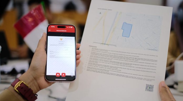 Jadi Relawan Gempa Cianjur, Ibu Eva Tergugah untuk Alih Media ke Sertipikat Elektronik