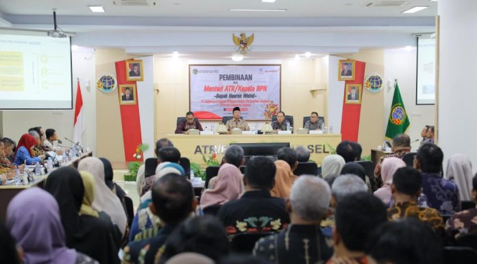 Beri Pengarahan di Kanwil BPN Provinsi Sulsel, Menteri Nusron: Tegas Jalankan Prinsip dan Luwes dalam Melayani