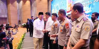 Menteri Nusron Berikan Penghargaan kepada 74 Pihak yang Berperan dalam Pencegahan Tindak Pidana Pertanahan Tahun 2025