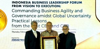 Mohamad Feriadi Soeprapto Raih Penghargaan Indonesia Best CEO 2025