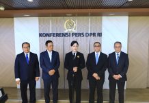 DPR RI TETAPKAN LIMA CALON ANGGOTA DEWAN KOMISIONER OJK