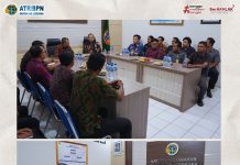 Monitoring dan Evaluasi SDM, Foto Udara, dan Peningkatan Pelayanan oleh Kepala Bidang Survei dan Pemetaan Kanwil BPN Provinsi Bali di ATR/BPN Jembrana