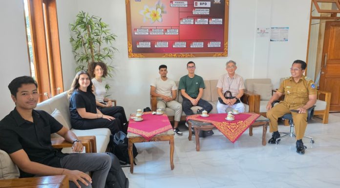 Bersama ITB STIKOM Bali, Mahasiswa Internship dari Montpellier Prancis Melakukan Pengembangan Desa Digital di Desa Punggul Badung