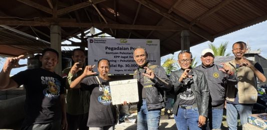 PEDULI LINGKUNGAN, PEGADAIAN KANWIL VII DENPASAR DUKUNG PELESTARIAN PENYU DI KPP JAGAT KERTHI