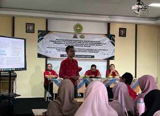 Workshop Strategi Penguatan Literasi dalam Pembelajaran di MTs Generasi Emas