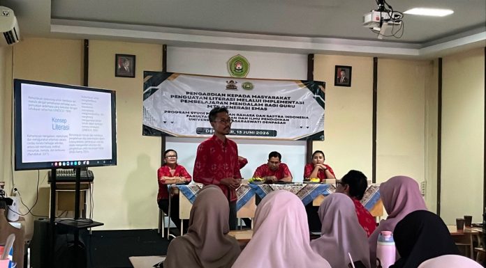 Workshop Strategi Penguatan Literasi dalam Pembelajaran di MTs Generasi Emas