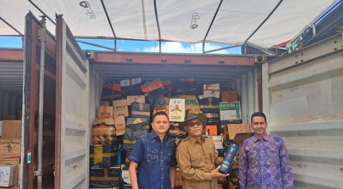 Komisi I DPRD Bali Sidak Bea Cukai Ngurah Rai : Aneh Bea Cukai Tolak berikan List Data Barang Sitaan