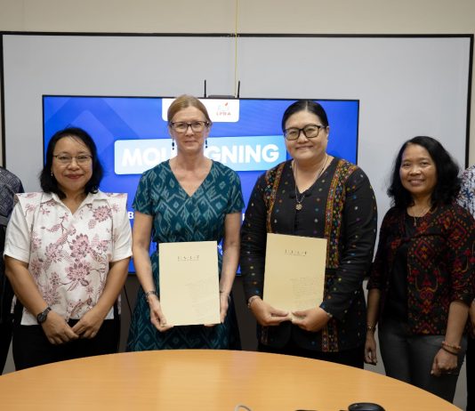 Tingkatkan Kualitas Bahasa Inggris LPBA Denpasar Gandeng IALF Bali