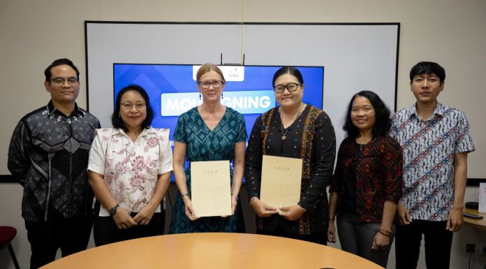 Tingkatkan Kualitas Bahasa Inggris LPBA Denpasar Gandeng IALF Bali
