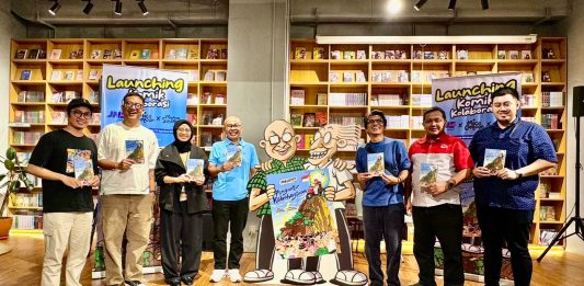 JNE dan Penerbit Gramedia Widiasarana Indonesia (GRASINDO) Luncurkan Komik Pengantar Kebahagiaan, Mengangkat Kisah Para Kurir yang Menghubungkan Kebahagiaan