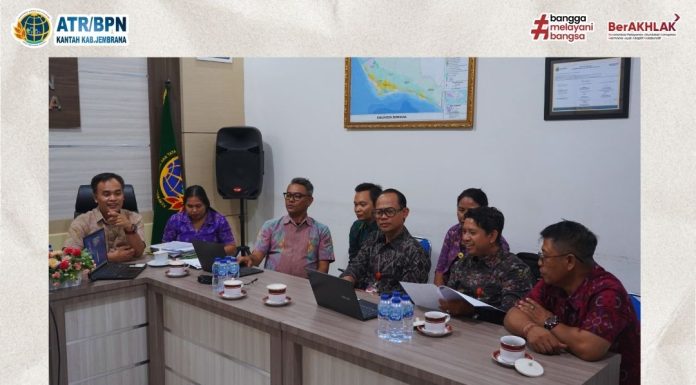 Kantor Pertanahan Kabupaten Jembrana Ikuti Monitoring dan Evaluasi Kearsipan, Pengaduan, serta Strategi Komunikasi oleh Kanwil BPN Provinsi Bali