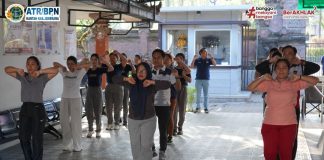 Senam Sehat Jumat Pagi, Kantor Pertanahan Kabupaten Jembrana Jaga Kebugaran dan Semangat Pelayanan